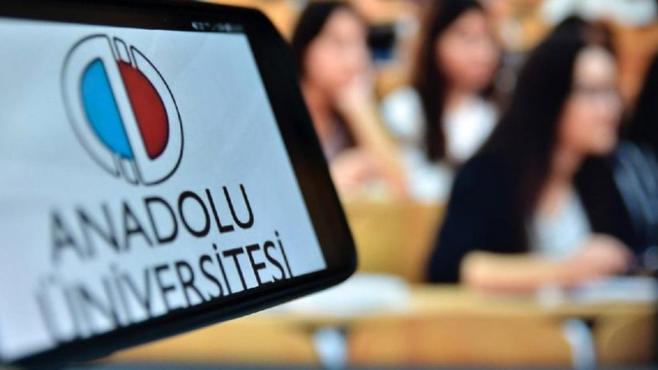 AÖF sınavsız ikinci üniversite başvuru ve kayıt tarihleri belli oldu!