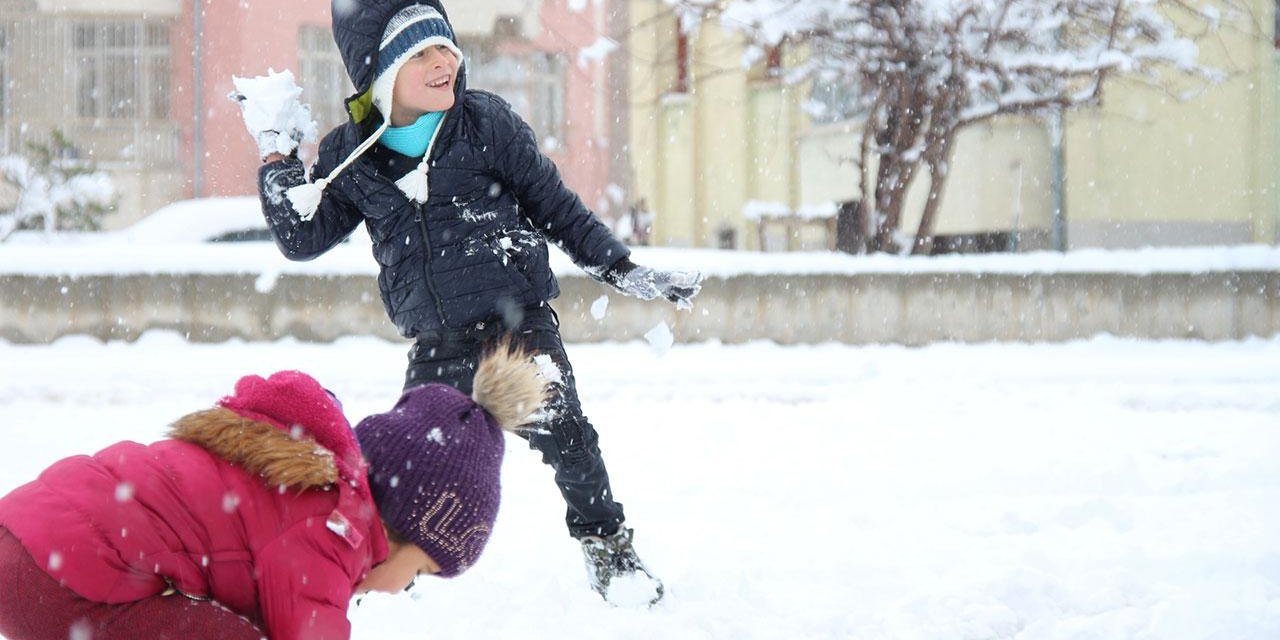 Valiliklerden peş peşe haberler geldi, okullar tatil edildi