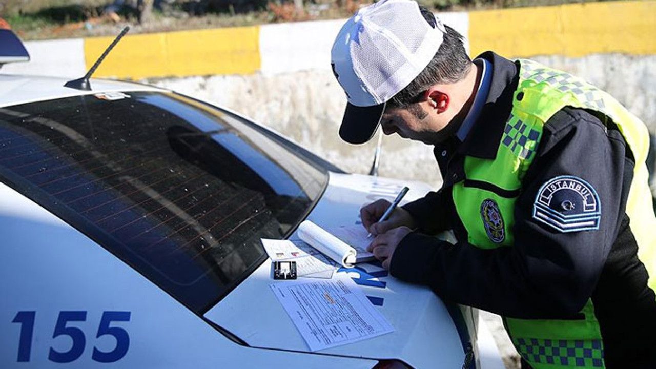 Sürücüler dikkat! O hatayı yaparsanız ceza alırsınız!